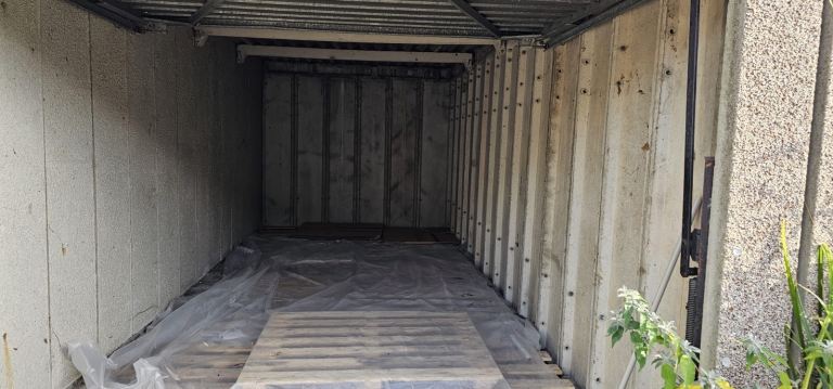 Garage to rent in Kingston Upon Thames 