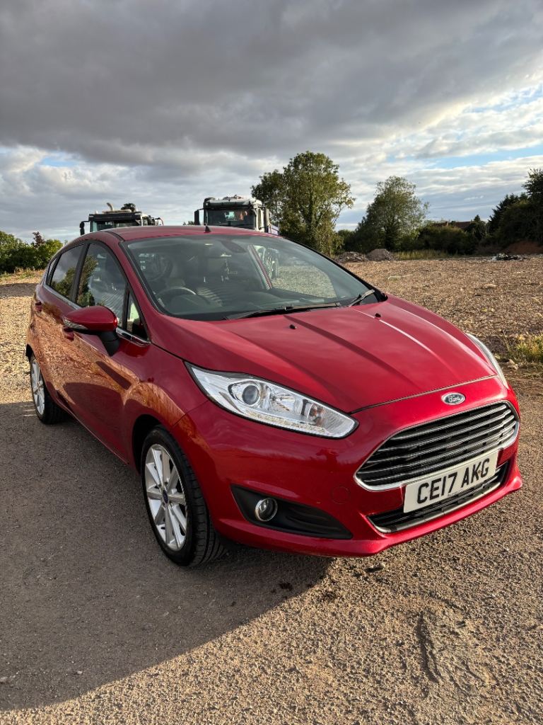 Ford, FIESTA, Hatchback, 2017, Manual, 1498 (cc), 5 doors