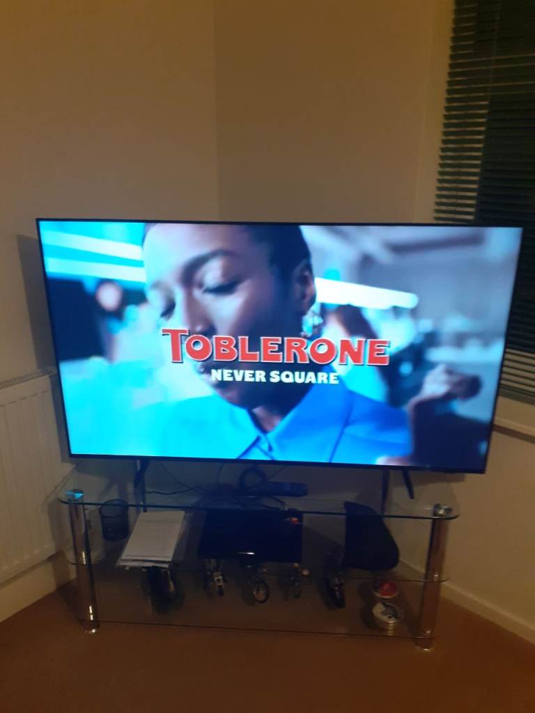 Samsung 55" smart TV 
