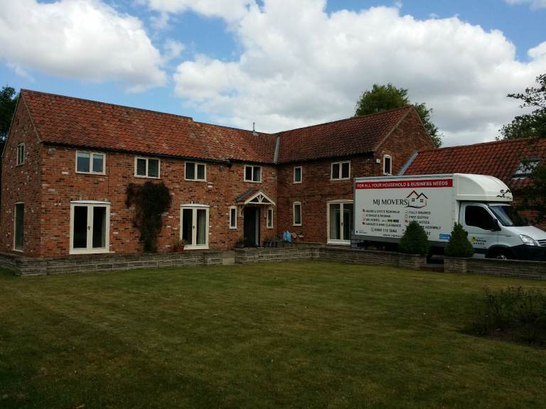 House Removals in Newark and Man with a Van 5* -MJ MOVERS short & long distance, Delivery & Van Hire