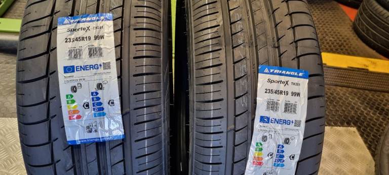 235 45 19 99W   2 x NEW tyres Triangle Sporte X TH201 M+S All Seasons