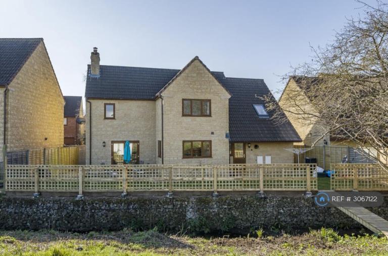 4 bedroom house in Green Lane, Ilminster, TA19 (4 bed) (#3067122)