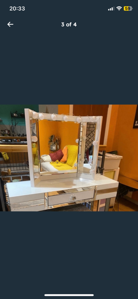 Makeup table and mirror with lights 