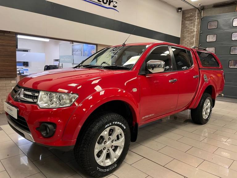 2014 Mitsubishi L200 2.5 DI-D Barbarian Pickup Double Cab 4dr Diesel Manual 4WD Euro 5 (LB) (175 ...