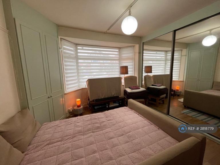 1 bedroom in Sutton Road, Bournemouth, BH9 (#2818779)