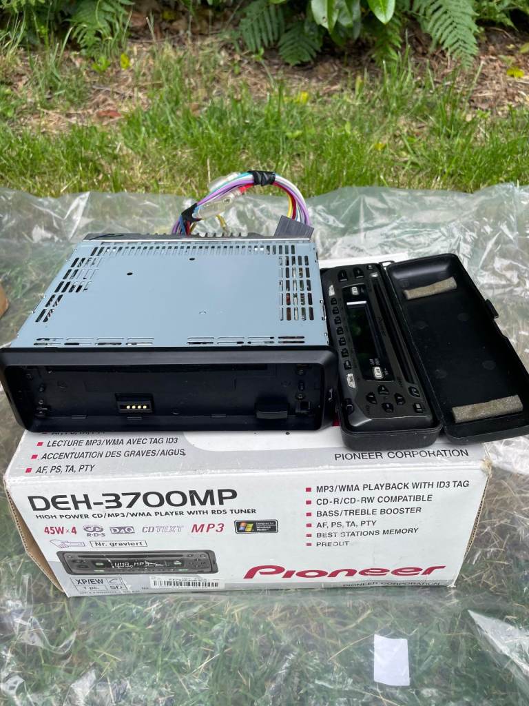 CD/MP3/WMA Player with RDS Tuner