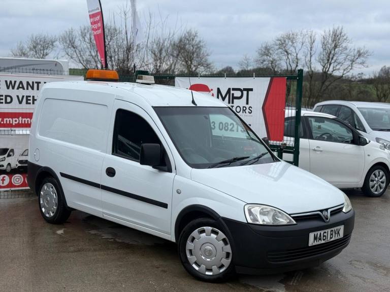 2011 Vauxhall Combo 2000 1.7CDTi 16V Van CAR DERIVED VAN DIESEL Manual
