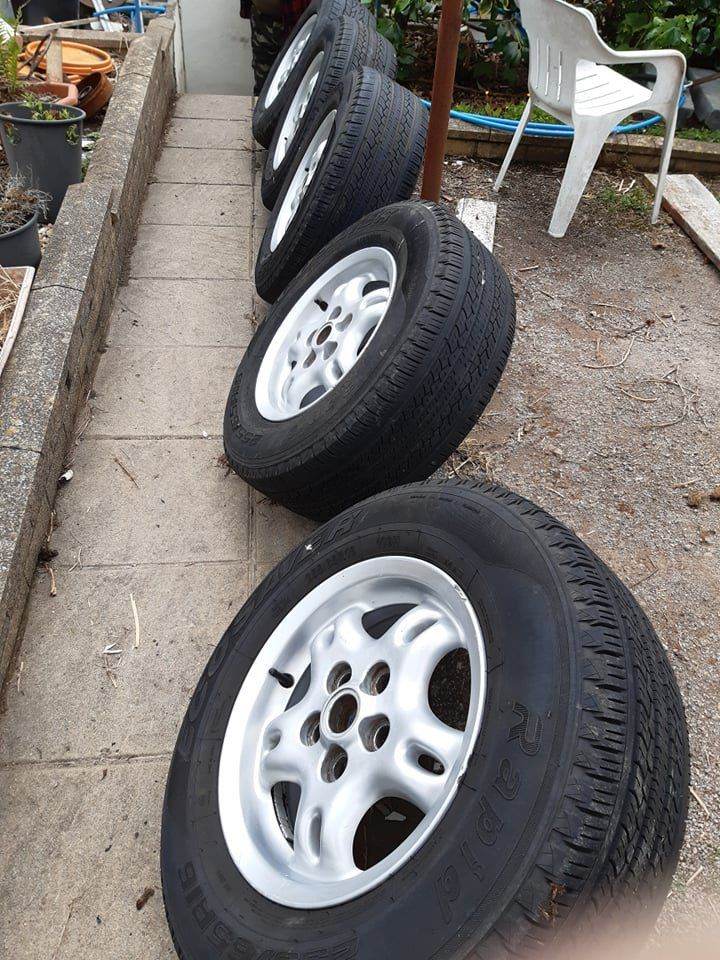 TYRES AND WHEELS FULL SET OF 5-255/65R16