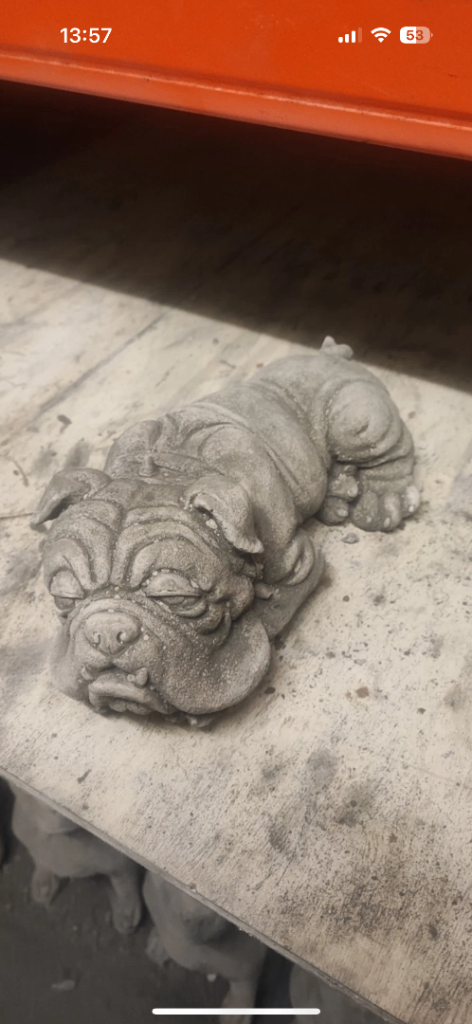 Bull dog statue 