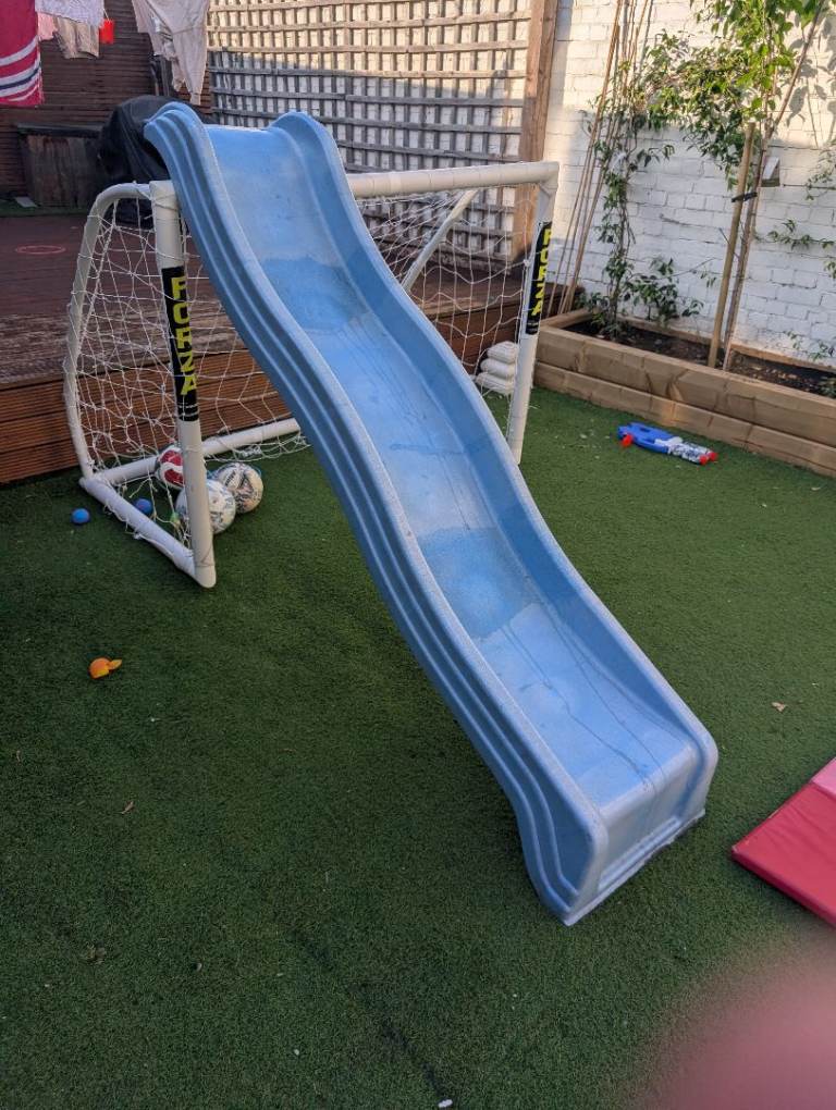 Slide. Plastic bit only. No steps. Free
