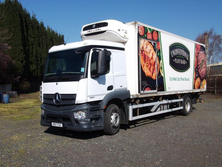 Mercedes-Benz Actros 1824 FRIDGE FREEZER