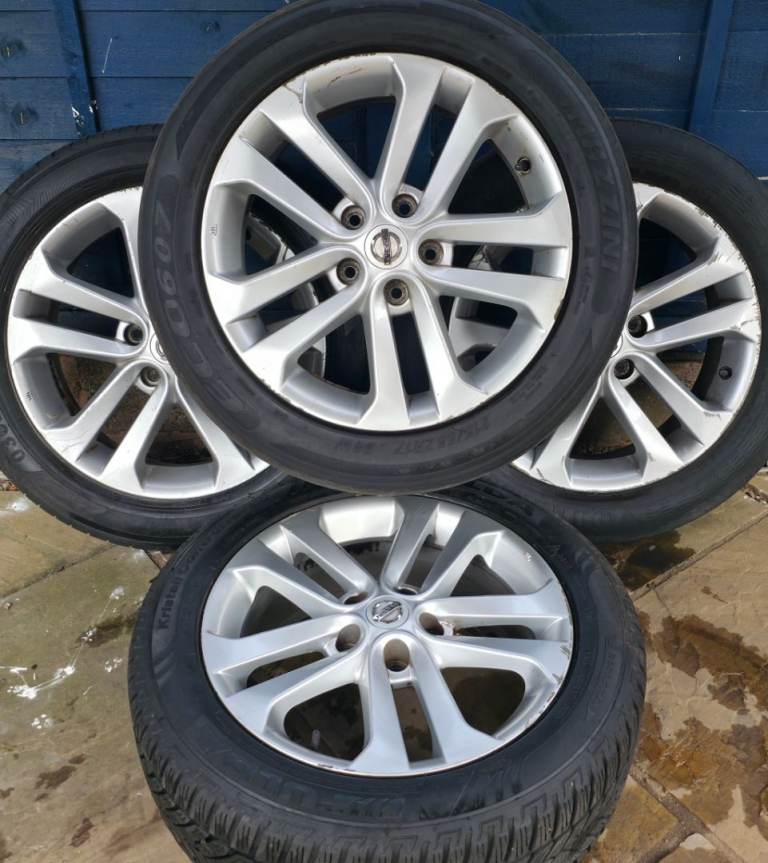 Nissa juke MK1 facelift 17" alloy wheels - Genuine Nissan D03001KK2A - 5 x 114.3 - 7J - ET47