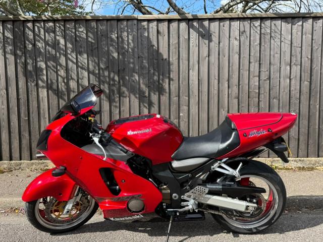 2000 Kawasaki NINJA ZX 12 ZX1200-A1 Petrol Manual | in Bournemouth