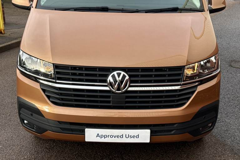 2022 Volkswagen Transporter 2.0 TDI 150 Highline Van Van DIESEL Manual