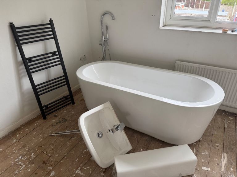 Free standing bath 
