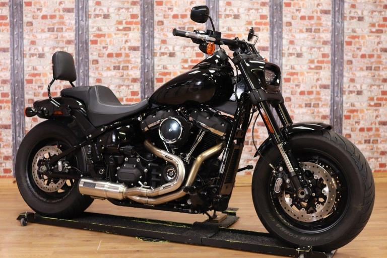 **DEPOSIT TAKEN** 2021 HARLEY FXFBS FAT BOB 114 - 11,146 MILES - SUPERB EXTRAS