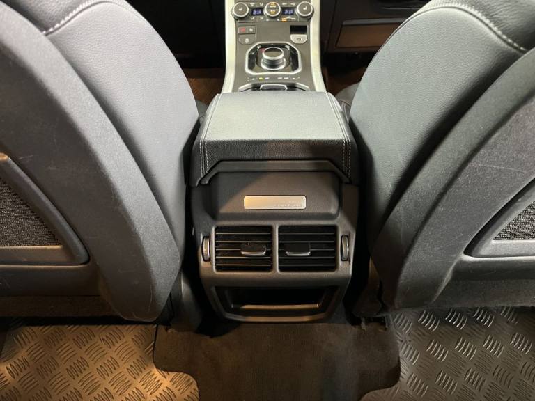 2018 Land Rover Range Rover Evoque 2.0 TD4 SE Tech SUV 5dr Diesel Auto 4WD Euro 6 (s/s) (180 ps) ...