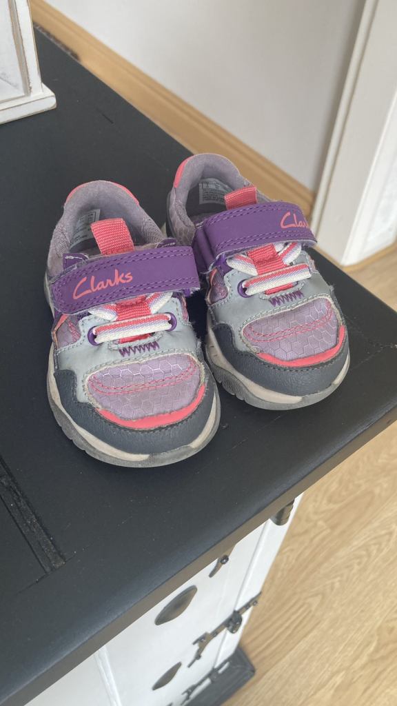 CLARKS GIRLS TRAINERS 3G