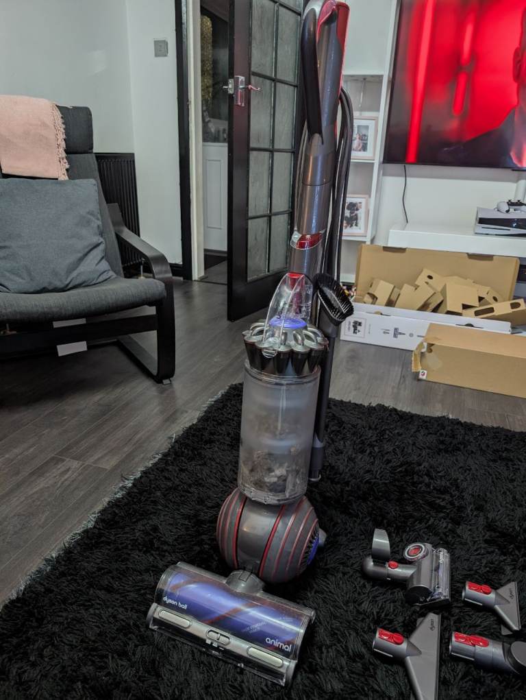 Dyson Ball Animal Upright Vacuum Cleaner with whole home cleaning kit UP32 , for sale £80. 