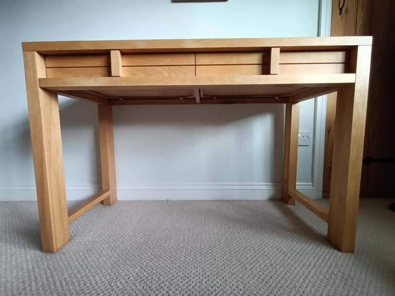 Solid Oak Willis & Gambier Dressing Table