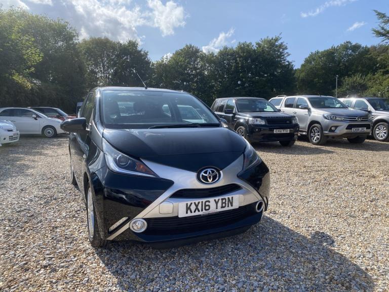 TOYOTA AYGO 1.0 VVT-i x-pression 2016