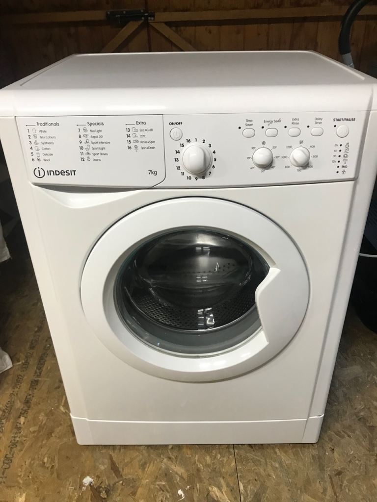 Indesit washing machine 7kg 1200 spin £65
