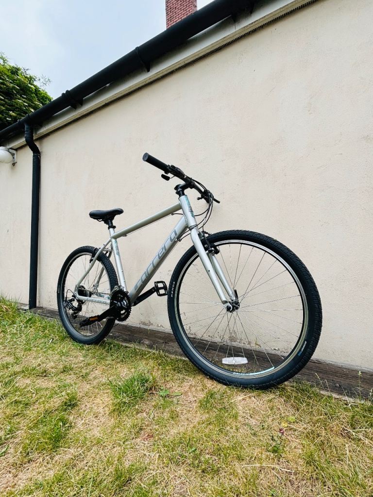 CARRERA BIKE IN PERFECT CONDITION BARGAIN 