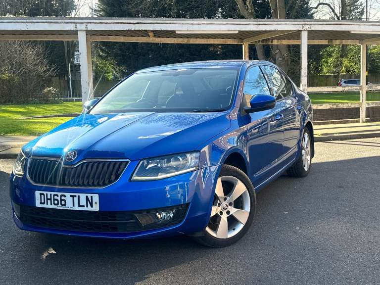 Skoda, OCTAVIA, Hatchback, 2017, Manual, 1598 (cc), 5 doors