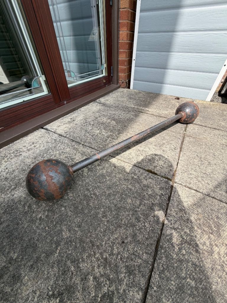 30kg Vintage Style Weight Barbell with Ball Ends – Fair Condition