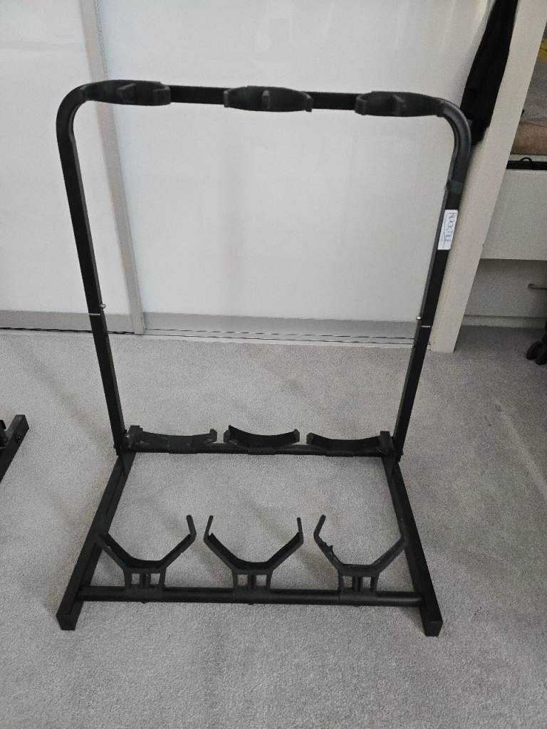Black Multi-Guitar Stand for Acoustic/Electric Guitars