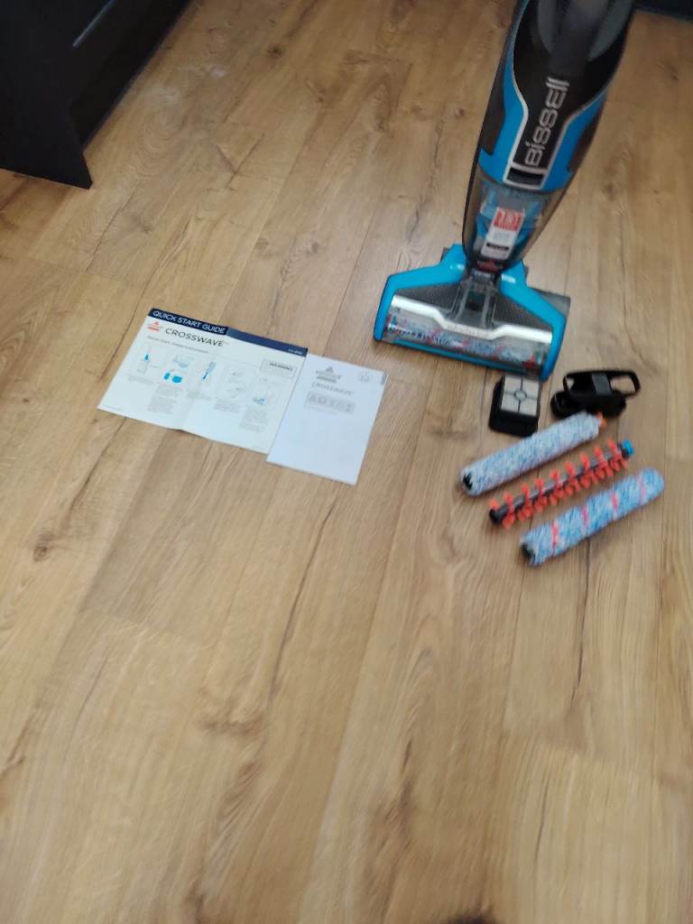 Bissell Cross wave hard floor cleaner 