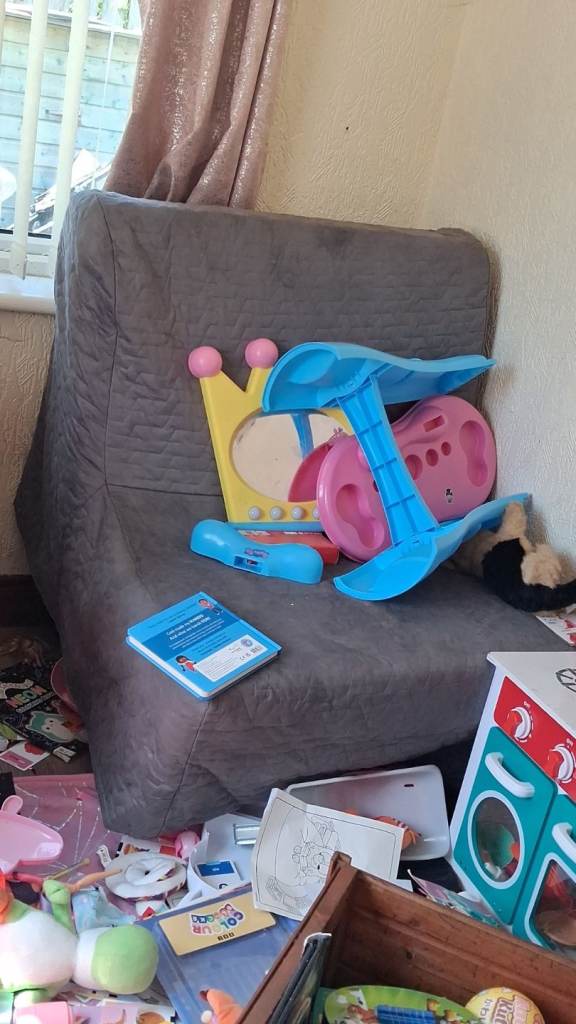 Single Futon Chair/Bed + Kids Items Free