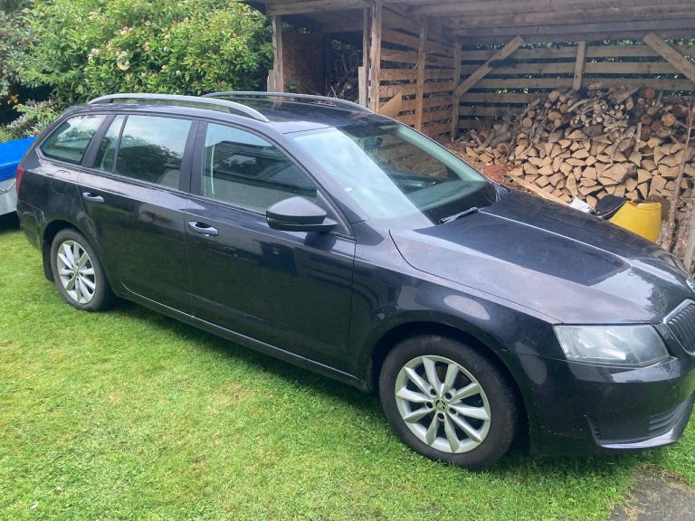 Skoda, OCTAVIA, Estate, 2013, Manual, 1598 (cc), 5 doors