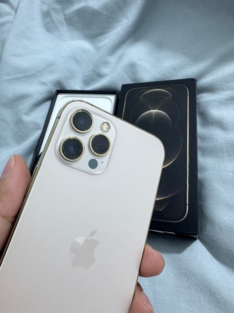 iPhone 12 Pro Max 128GB gold unlocked 