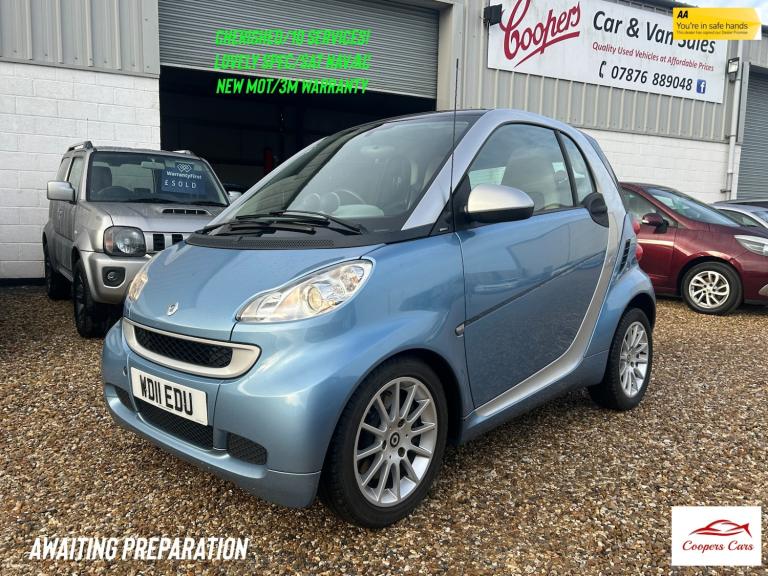 2011 smart fortwo Passion mhd 2dr Softouch Auto [2010] COUPE Petrol Automatic