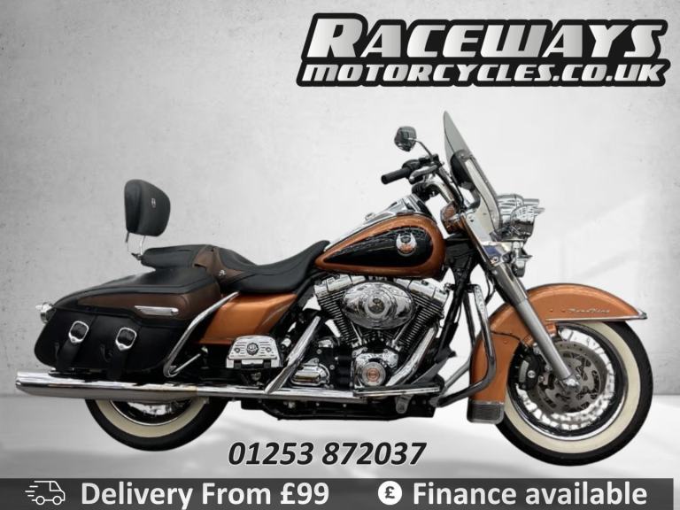 HARLEY-DAVIDSON FLHRC ROAD KING CLASSIC 105TH ANNIVERSARY, 1584 CC, 26,817 MILES