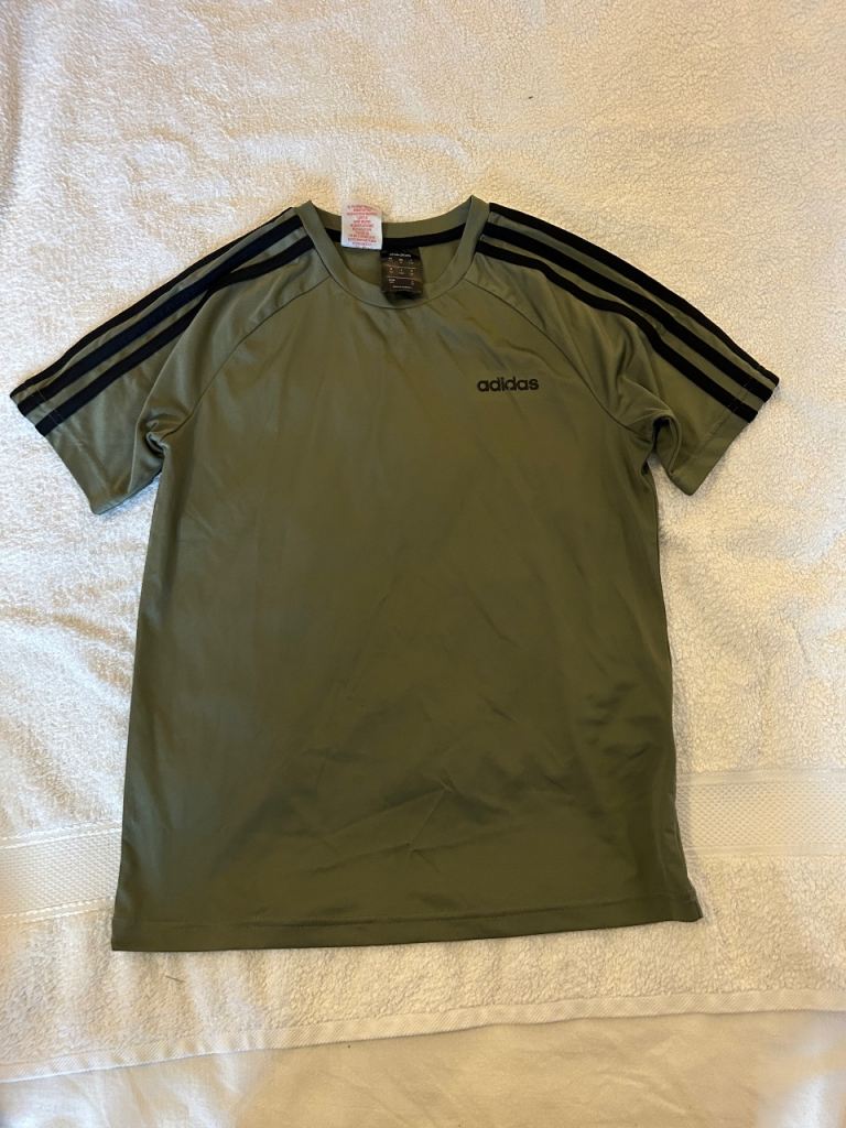 Adidas Kids T-shirt (11-12 years)