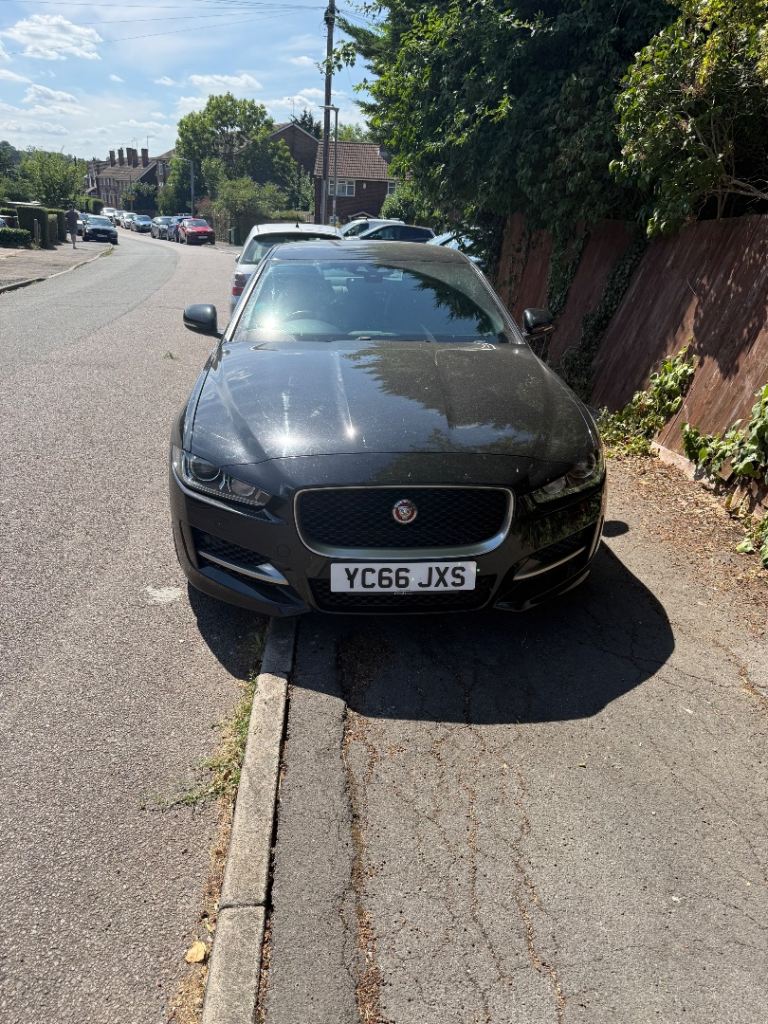 Jaguar, XE, Saloon, 2016, Manual, 1999 (cc), 4 doors
