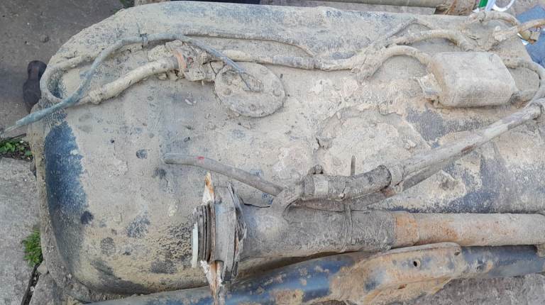 Suzuki vitara mk1 petrol tank 