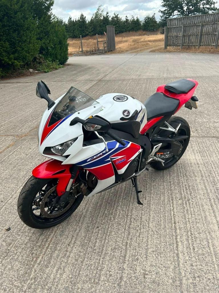 2014 14 HONDA CBR1000RR FIREBLADE 1000 Super Sports27k MILESCBR RR HRC ...