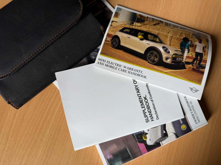 2022 71 REG MINI COOPER S AUTO LEVEL 2 ELECTRIC DAMAGED REPAIRABLE SALVAGE