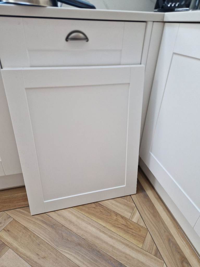 2 X New White Matt Appliance Doors - 716x596x20