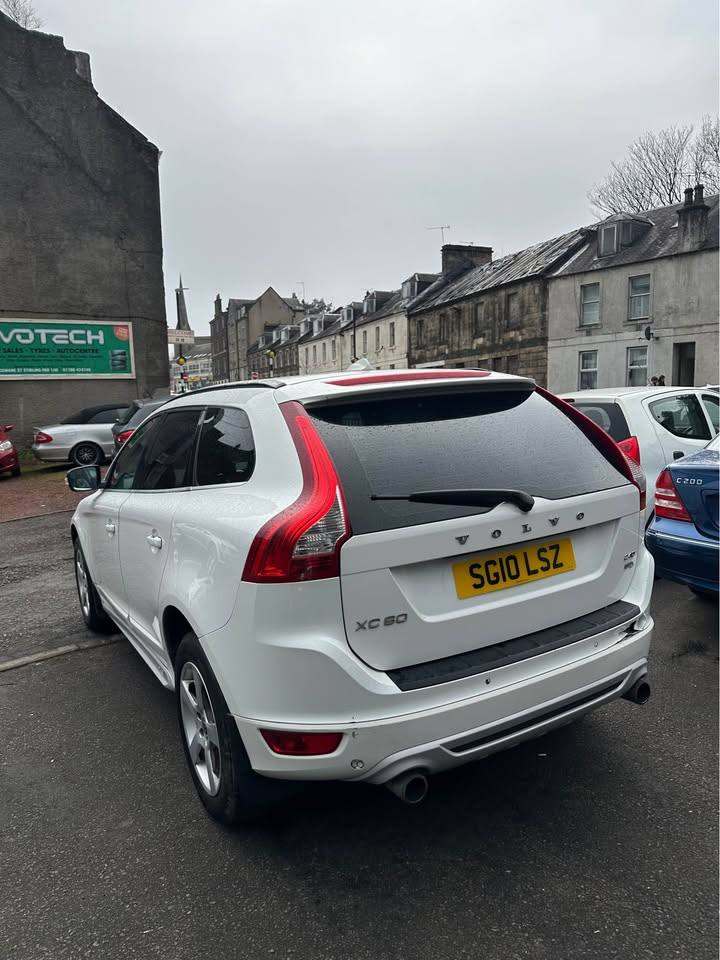 2010 Volvo XC60 R Design D5 AWD 2.4 Diesel EDrive