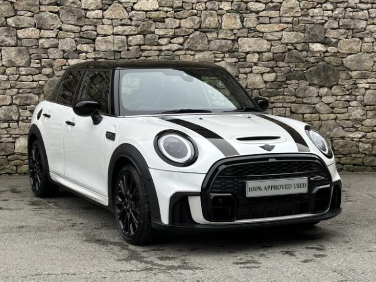 MINI HATCHBACK 2.0 Cooper S Sport Premium Plus 5dr Auto