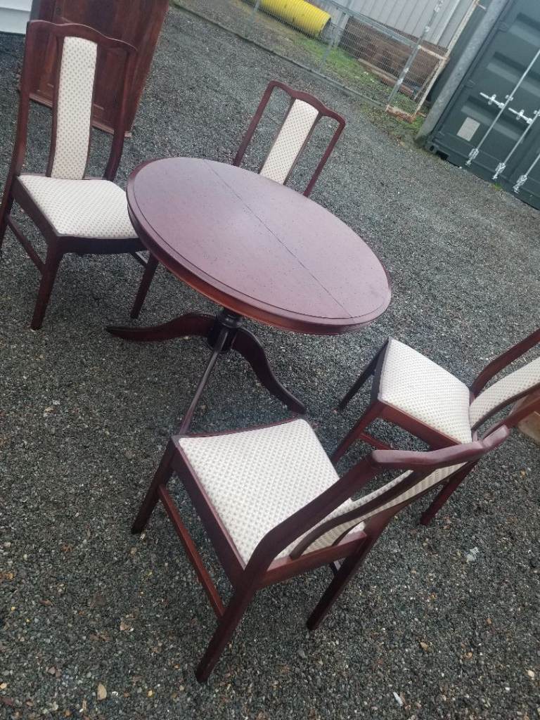 stag dining room table with chairs 