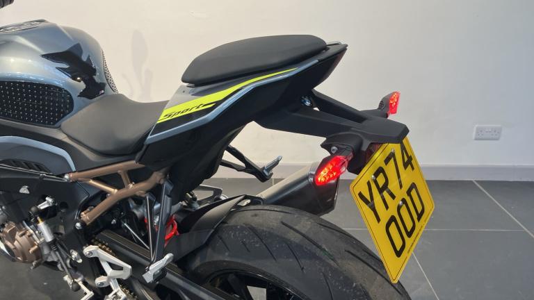 2024 BMW S1000 BMW S1000R SPORT ROADSTER Petrol Manual