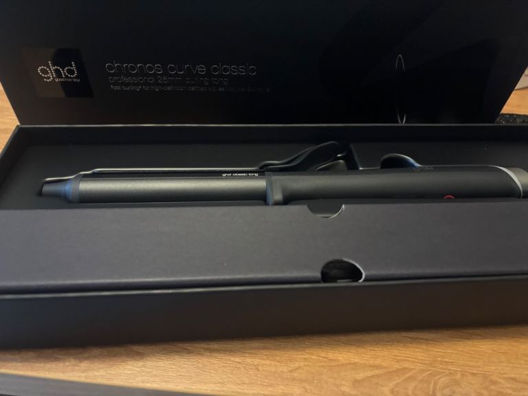 image for GHD curly tongs