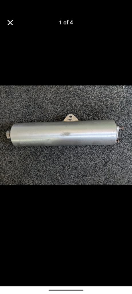 SUZUKI GSXR 600 exhaust pipe