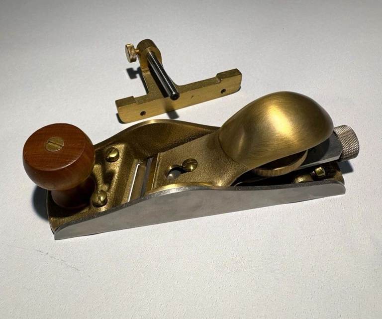 Lie-Nielsen 140L Bronze Skew plane