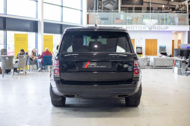 2019 Land Rover Range Rover 4.4 SDV8 Vogue 4dr Auto ESTATE DIESEL Automatic